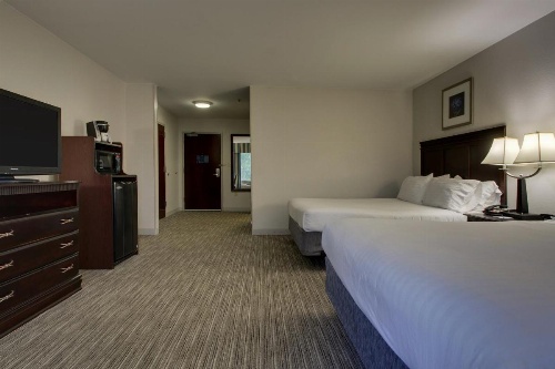 Holiday Inn Express Hotel & Suites Middleboro Raynham image 12