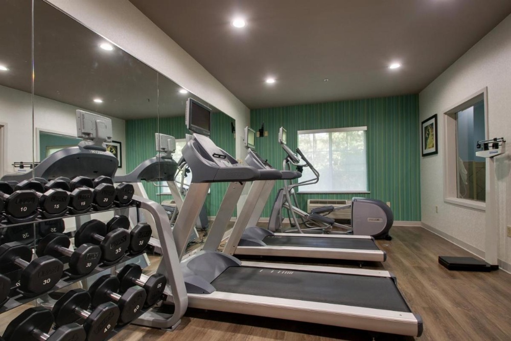 Holiday Inn Express Hotel & Suites Middleboro Raynham Image 34