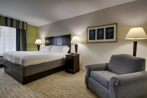 Holiday Inn Express Hotel & Suites Middleboro Raynham image 5