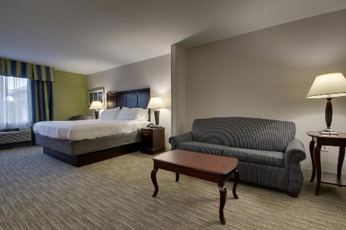 Holiday Inn Express Hotel & Suites Middleboro Raynham image 9
